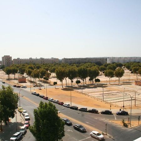 Clb Feria Apartment Sevilla Dış mekan fotoğraf
